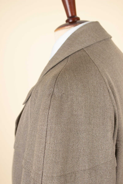 SWEDISH 1930S/1940S LIGHT BROWN TRENCH COAT BY WESTERBERGS. SIZE CA EU 56 SHORT