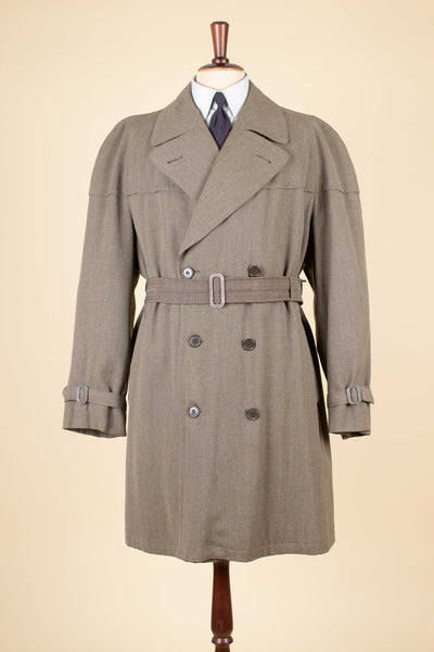 SWEDISH 1930S/1940S LIGHT BROWN TRENCH COAT BY WESTERBERGS. SIZE CA EU 56 SHORT