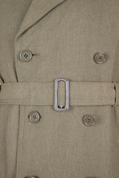 SWEDISH 1930S/1940S LIGHT BROWN TRENCH COAT BY CARLBOMS. SIZE CA EU 44-46