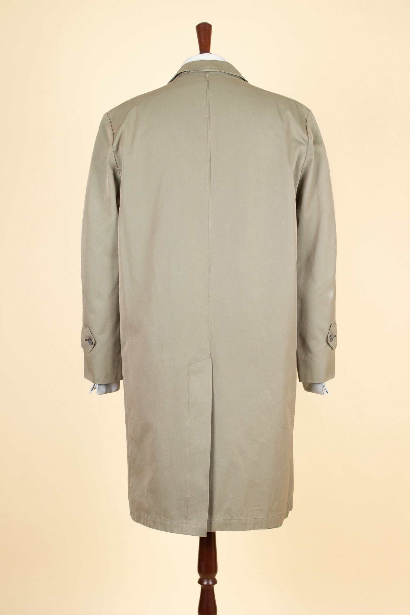 SWEDISH 1950S/1960S GREY-GREEN SINGLE BREASTED LIGHTWEIGHT COAT BY TIGER. SIZE CA EU 46