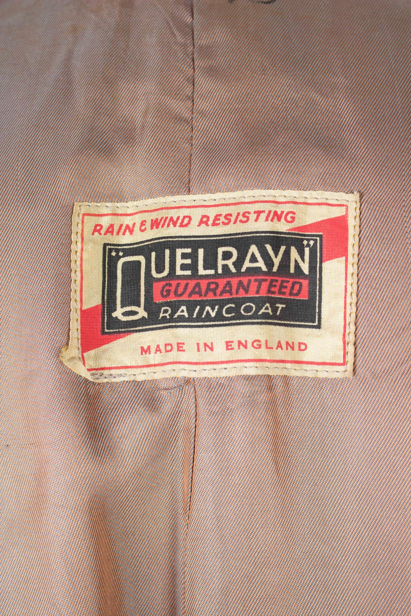 BRITISH 1940S/1950S BROWN-GREY LIGHTWEIGHT RAGLAN COAT. SIZE CA EU 50