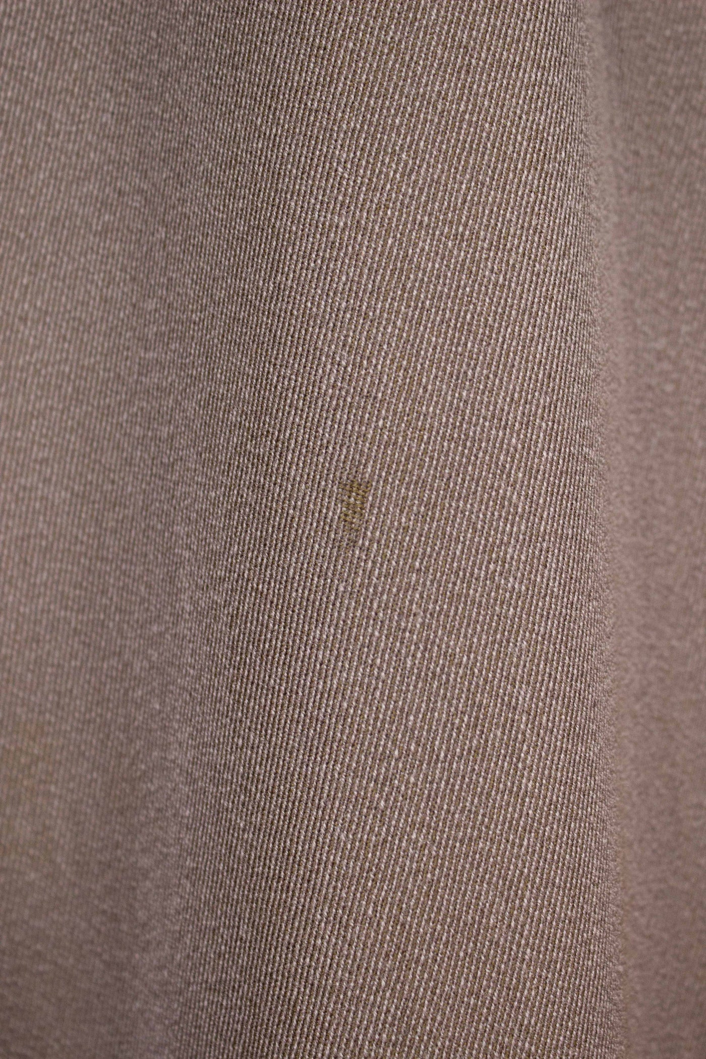 SWEDISH 1930S BROWN-GREY LIGHTWEIGHT SINGLE BREASTED RAGLAN COAT BY RÖDA PANTERN. SIZE CA EU 50