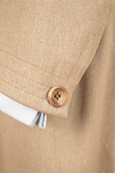 SWEDISH 1910S/1920S LIGHT BROWN LIGHTWEIGHT SINGLE BREASTED OVERCOAT. SIZE CA EU 48