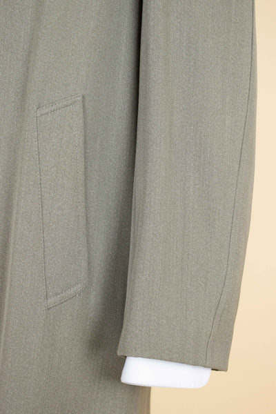 SWEDISH 1940S/1950S GREY-GREEN SINGLE BREASTED RAGLAN OVERCOAT BY JUNEX. SIZE CA EU 50