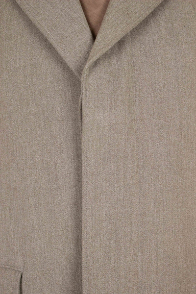 SWEDISH 1920S LIGHT BROWN SINGLE BREASTED BESP0KE OVERCOAT WITH CONCEALED BUTTON FRONT. SIZE CA EU 46