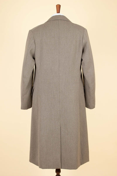 SWEDISH 1920S LIGHT BROWN SINGLE BREASTED BESP0KE OVERCOAT WITH CONCEALED BUTTON FRONT. SIZE CA EU 46