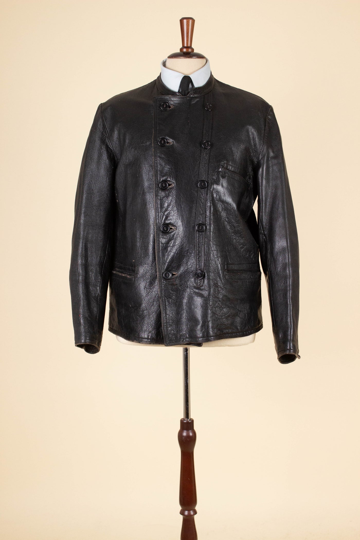 SWEDISH 1930S/1940S BLACK GOATSKIN DOUBLE BREASTED JACKET. SIZE CA EU 50