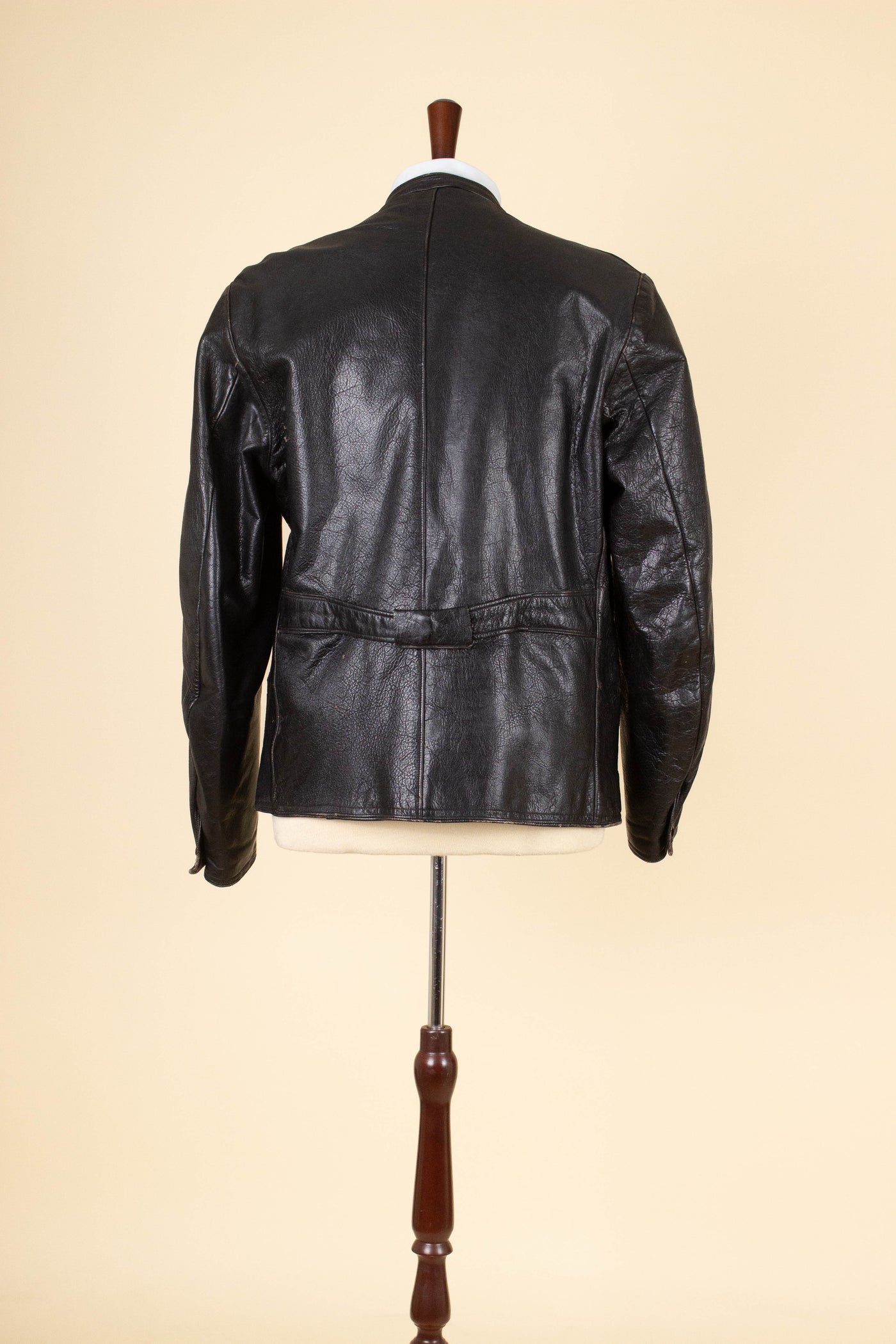 SWEDISH 1930S/1940S BLACK GOATSKIN DOUBLE BREASTED JACKET. SIZE CA EU 50