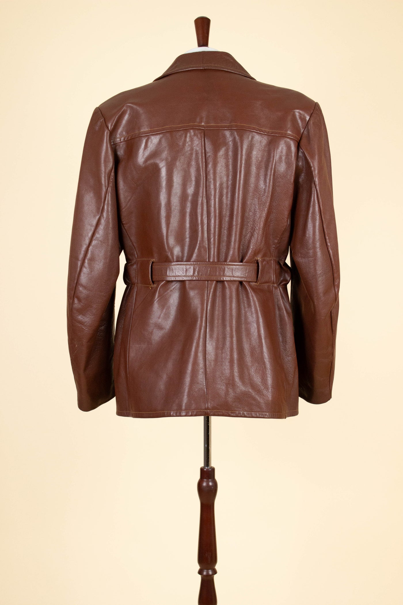 SWEDISH 1950S BROWN GOATSKIN SINGLE BREASTED JACKET BY HOLGER MATSSONS. SIZE CA EU 54-56