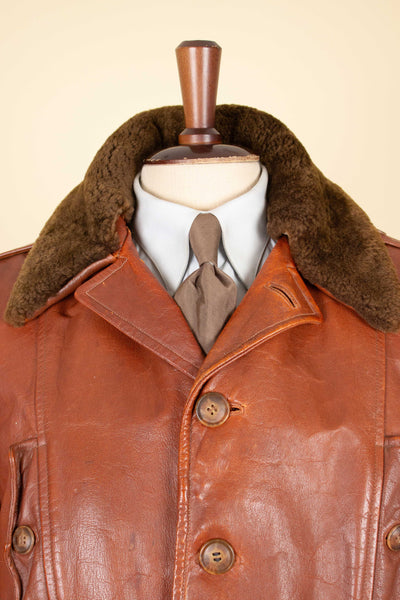 SWEDISH 1940S/1950S BROWN GOATSKIN JACKET WITH DETACHABLE FUR COLLAR. SIZE CA EU 54