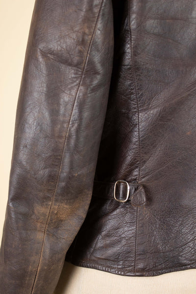 SWEDISH 1930S BROWN GOATSKIN SINGLE BREASTED JACKET. SIZE CA EU 44