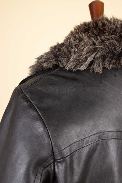 SWEDISH 1940S/1950S BLACK DOUBLE BREASTED GOATSKIN JACKET WITH FUR COLLAR. SIZE CA EU 46 LONG