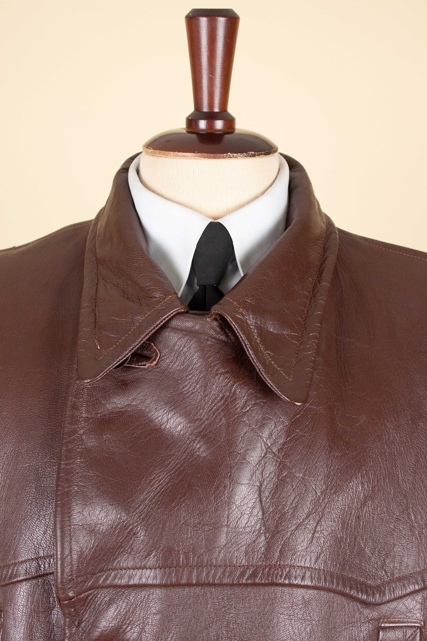 SWEDISH 1940S BROWN DOUBLE BREASTED BELTED GOATSKIN JACKET. SIZE CA EU 56