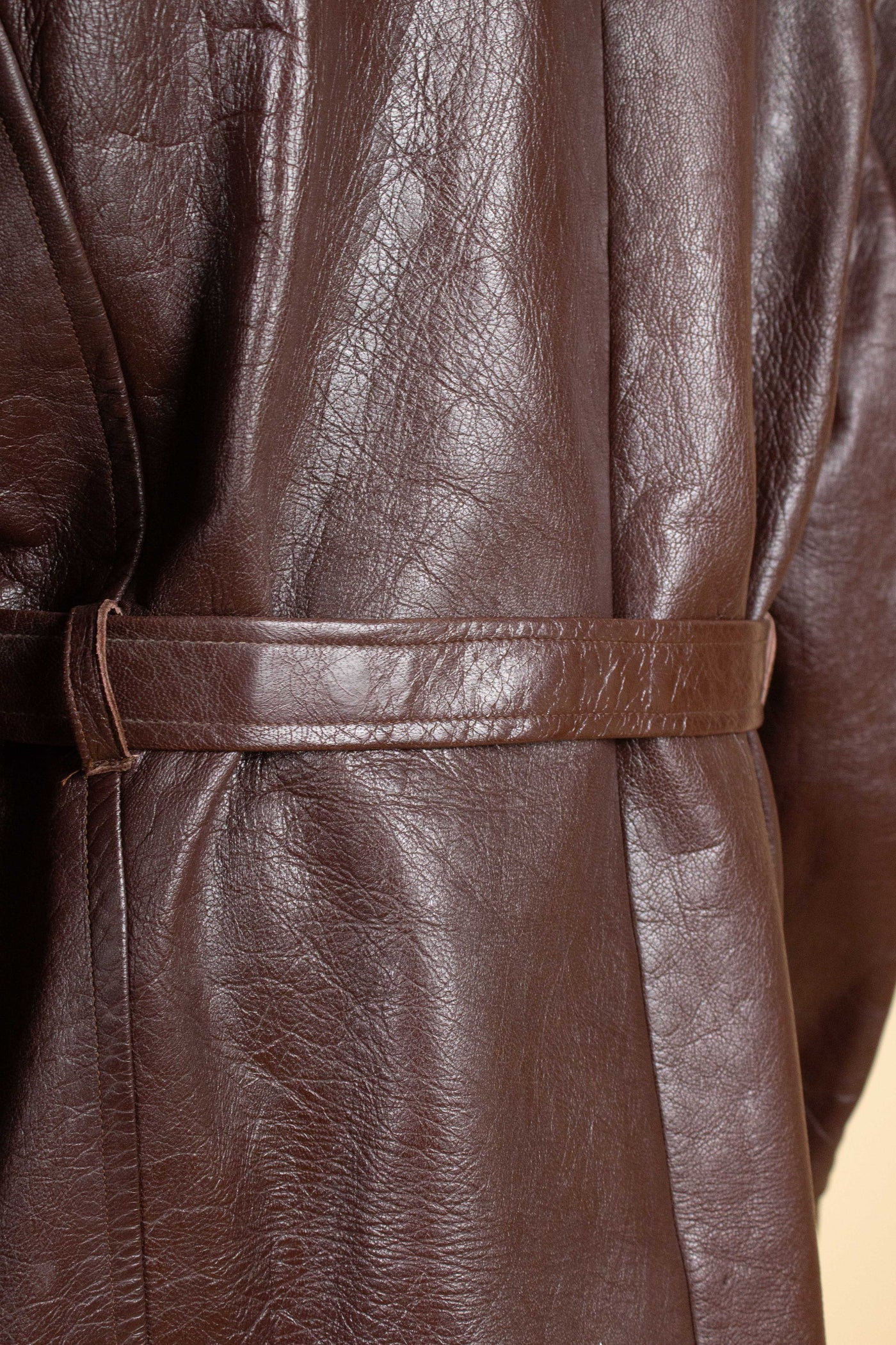 SWEDISH 1940S BROWN DOUBLE BREASTED BELTED GOATSKIN JACKET. SIZE CA EU 56