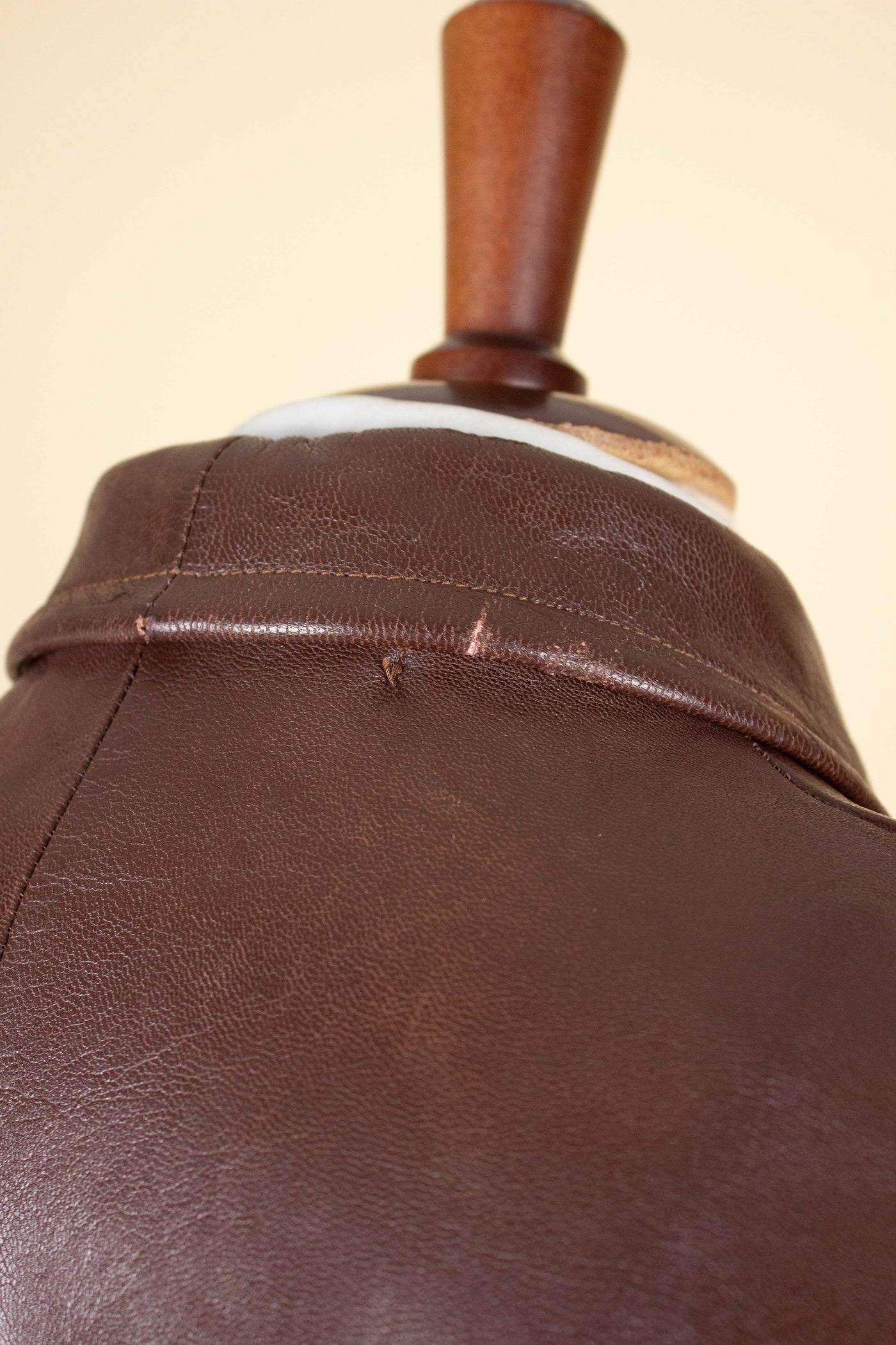 SWEDISH 1940S BROWN DOUBLE BREASTED BELTED GOATSKIN JACKET. SIZE CA EU 56