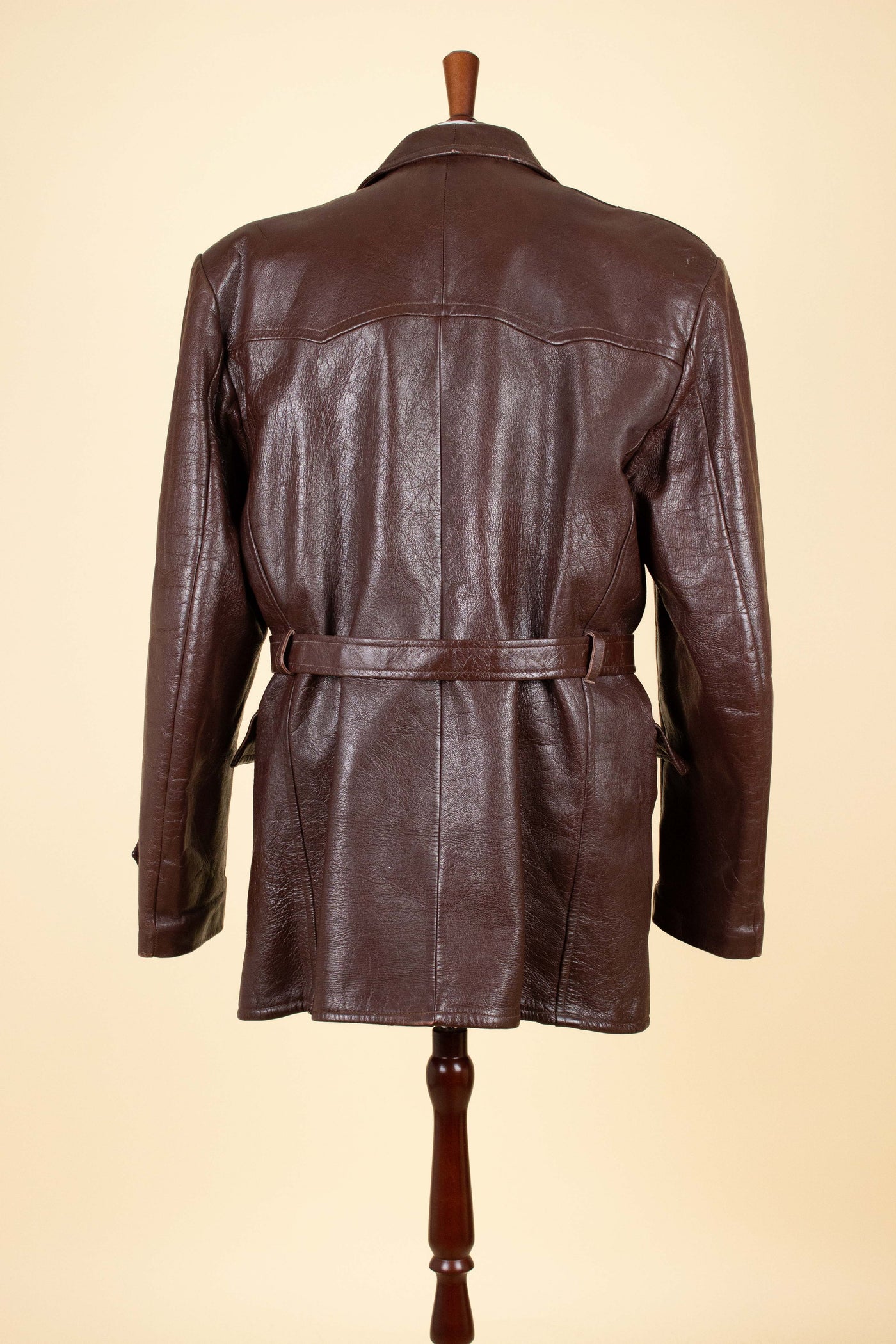SWEDISH 1940S BROWN DOUBLE BREASTED BELTED GOATSKIN JACKET. SIZE CA EU 56