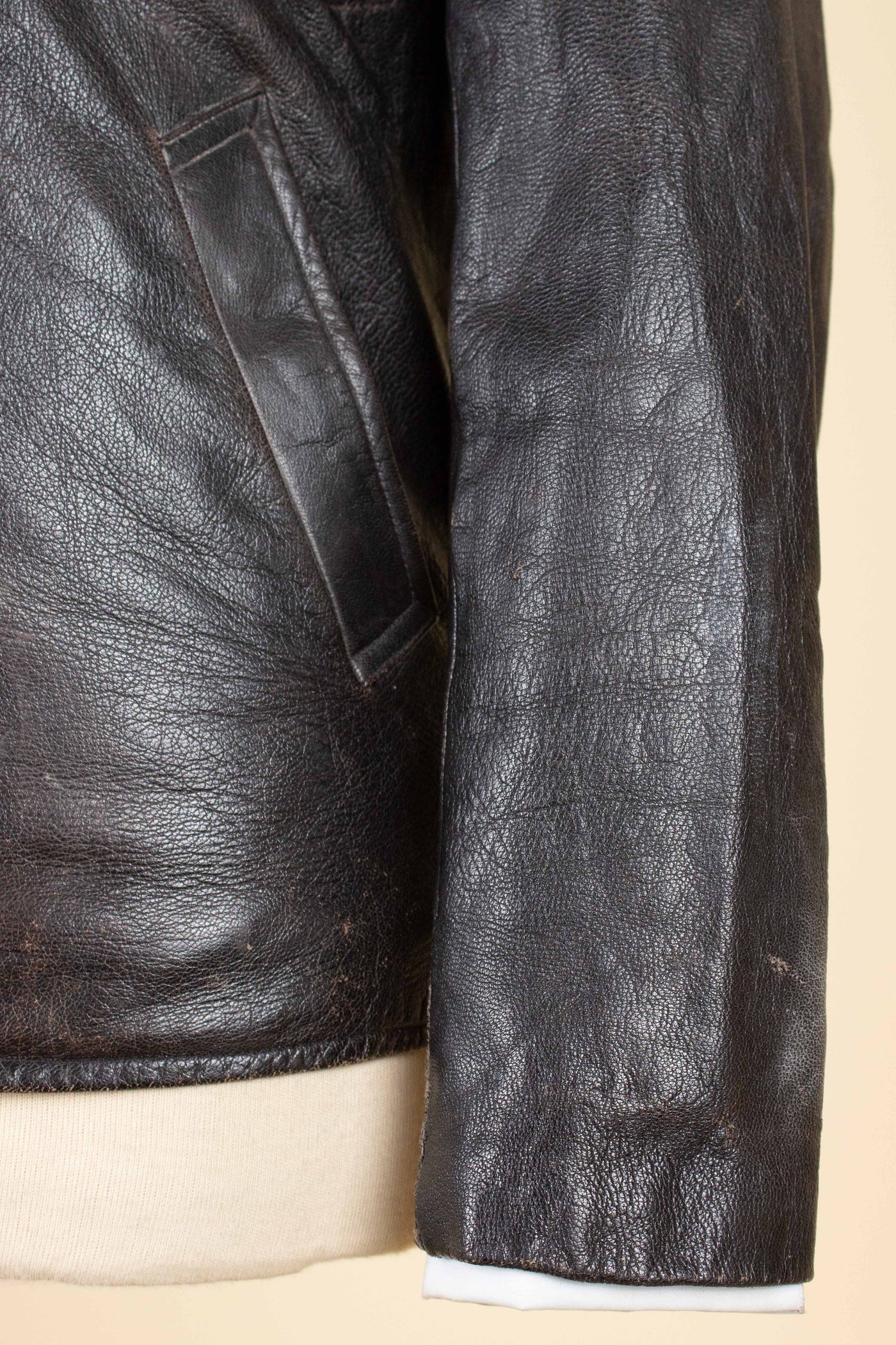 SWEDISH 1950S DARK BROWN GOATSKIN JACKET. SIZE CA EU 46