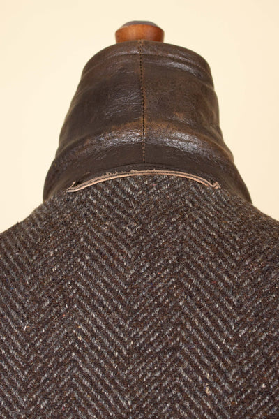 SWEDISH 1930S BROWN DOUBLE BREASTED NAPPA GOATSKIN JACKET. SIZE CA EU 48