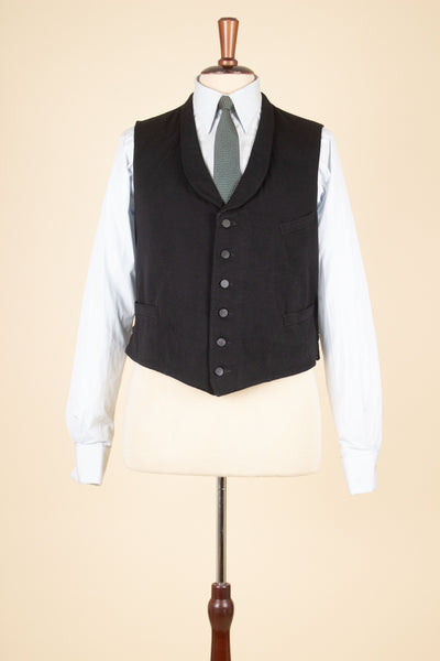 SWEDISH 1890S/1900S BLACK SHAWL LAPEL SINGLE BREASTED WAISTCOAT. SIZE CA EU 54-56