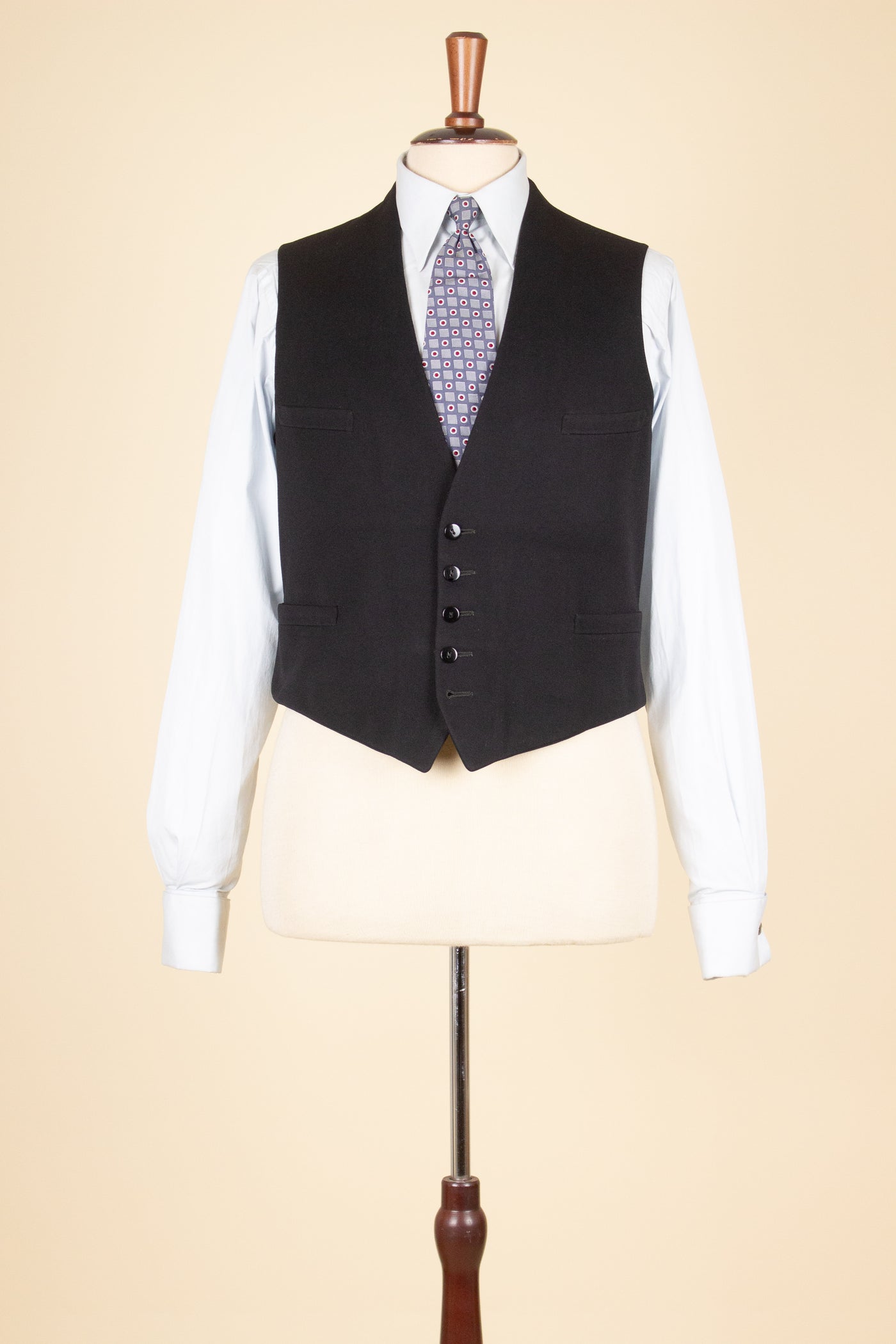 SWEDISH 1900S/1910S BLACK SINGLE BREASTED WAISTCOAT. SIZE CA EU 50