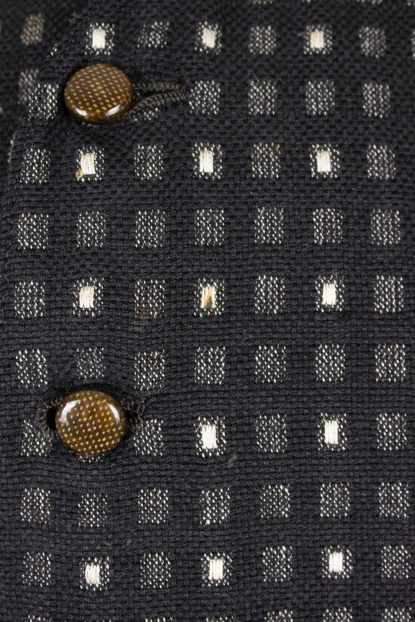 SWEDISH 1890S/1900S BLACK AND WHITE PATTERNED SINGLE BREASTED WAISTCOAT. SIZE CA EU 52