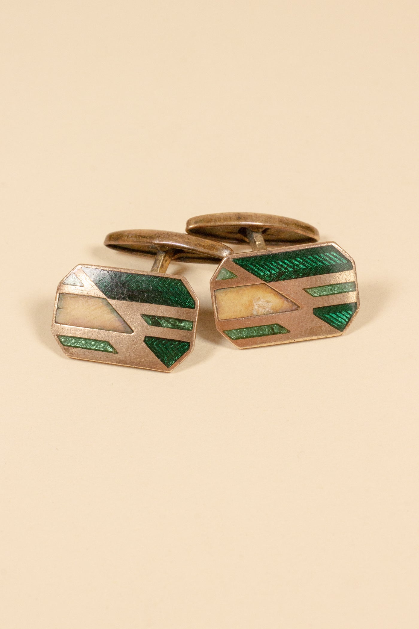 SWEDISH 1930S ART DECO CUFFLINKS WITH GREEN ENAMEL INLAY
