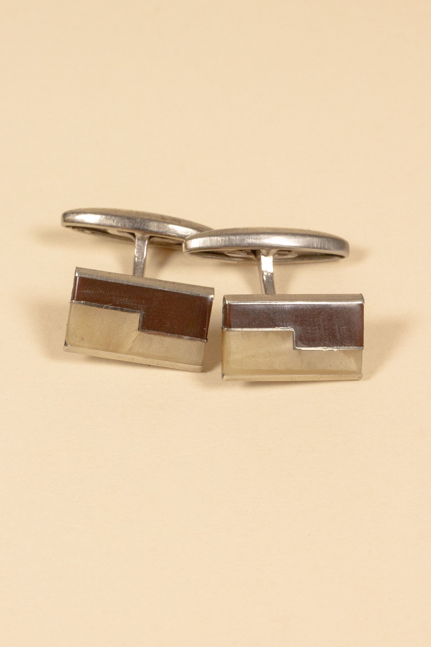 FRENCH 1930S/1940S DEADSTOCK STEEL CUFFLINKS WITH BROWN AND BEIGE INLAY