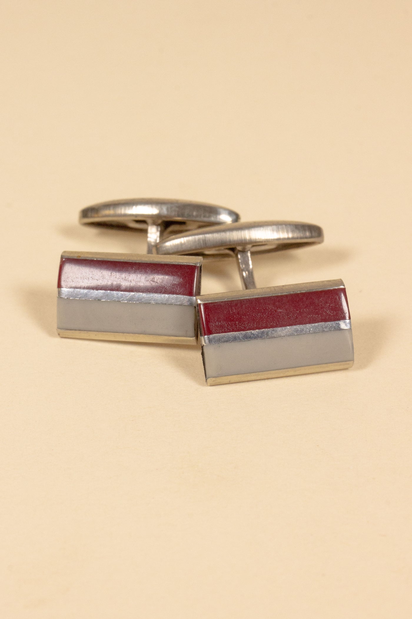 FRENCH  1930S/1940S DEADSTOCK STEEL CUFFLINKS WITH RED AND GREY INLAY