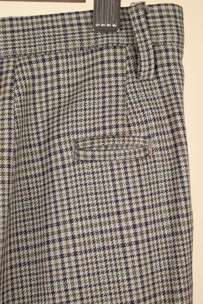 SWEDISH 1960S BROWN CHECKERED TWO PIECE SUIT BY WIDENGRENS. SIZE CA EU 46