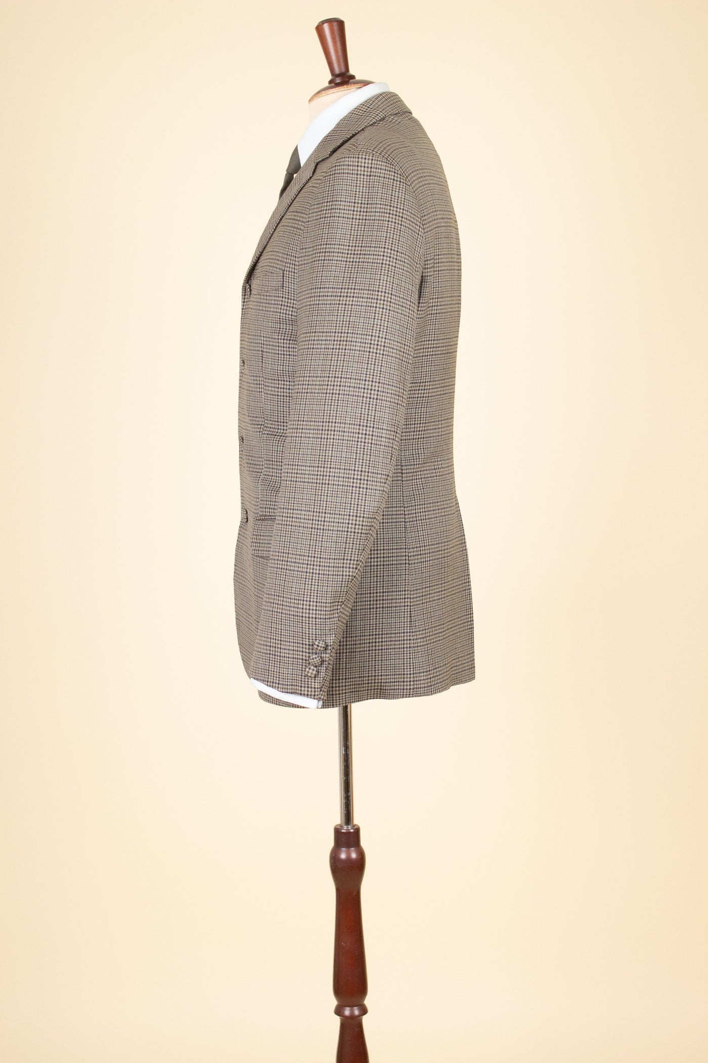SWEDISH 1960S BROWN CHECKERED TWO PIECE SUIT BY WIDENGRENS. SIZE CA EU 46