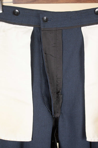 SWEDISH 1950S/1960s BLUE GREY TWO PIECE SINGLE BREASTED SUIT BY WIDENGRENS. SIZE CA EU 50