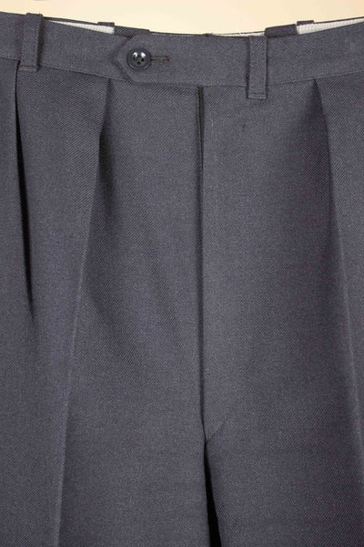SWEDISH 1950S GREY TWO PIECE SINGLE BREASTED SUIT BY RYTTERQVIST. SIZE CA EU 48