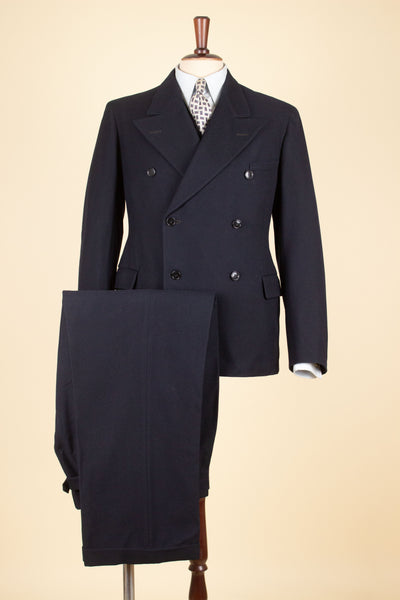 SWEDISH 1930S DARK BLUE DOUBLE BREASTED THREE PIECE SUIT BY PUB. SIZE CA EU 48