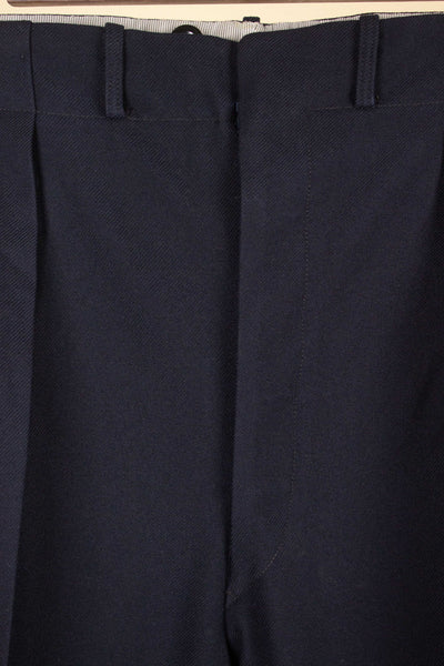 SWEDISH 1930S DARK BLUE DOUBLE BREASTED THREE PIECE SUIT BY PUB. SIZE CA EU 48