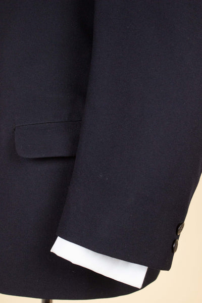 SWEDISH 1930S DARK BLUE TWO PIECE SINGLE BREASTED SUIT BY H.WISTRÖM. SIZE CA EU 44