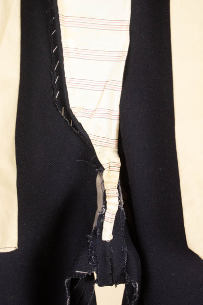 SWEDISH 1930S DARK BLUE TWO PIECE SINGLE BREASTED SUIT BY H.WISTRÖM. SIZE CA EU 44