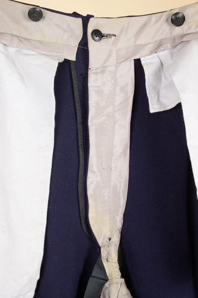 SWEDISH 1940S DARK BLUE TWO PIECE DOUBLE BREASTED SUIT BY RORY. SIZE CA EU 50