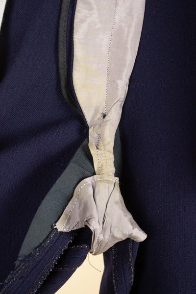 SWEDISH 1940S DARK BLUE TWO PIECE DOUBLE BREASTED SUIT BY RORY. SIZE CA EU 50
