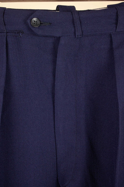 SWEDISH 1940S DARK BLUE TWO PIECE DOUBLE BREASTED SUIT BY RORY. SIZE CA EU 50