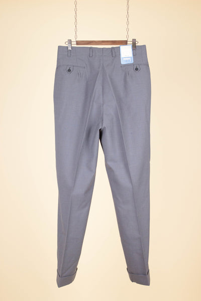 SWEDISH 1940S/1950S GREY TWO PIECE DEADSTOCK SUIT BY FUNKMAN. SIZE CA EU 50