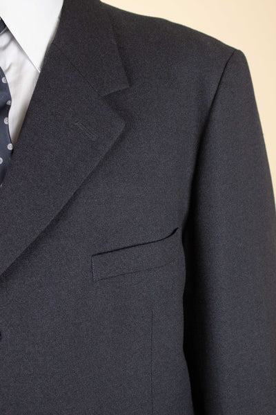 1960S SWEDISH DARK GREY SINGLE BREASTED TWO PIECE SUIT BY G. THULIN. SIZE CA EU 56