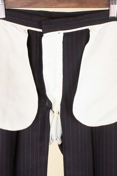 SWEDISH 1960S BLACK PINSTRIPE DOUBLE BRESTED SUIT BY MASTERHAND. SIZE CA EU 50