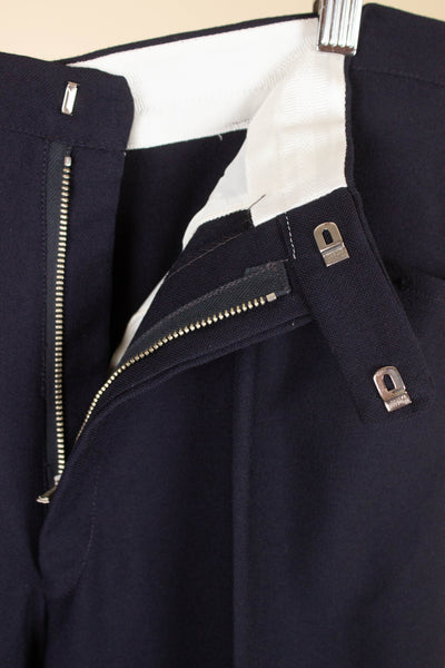SWEDISH 1960S DARK BLUE DEADSTOCK DOUBLE BREASTED SUIT BY FUNK. SIZE CA EU 48