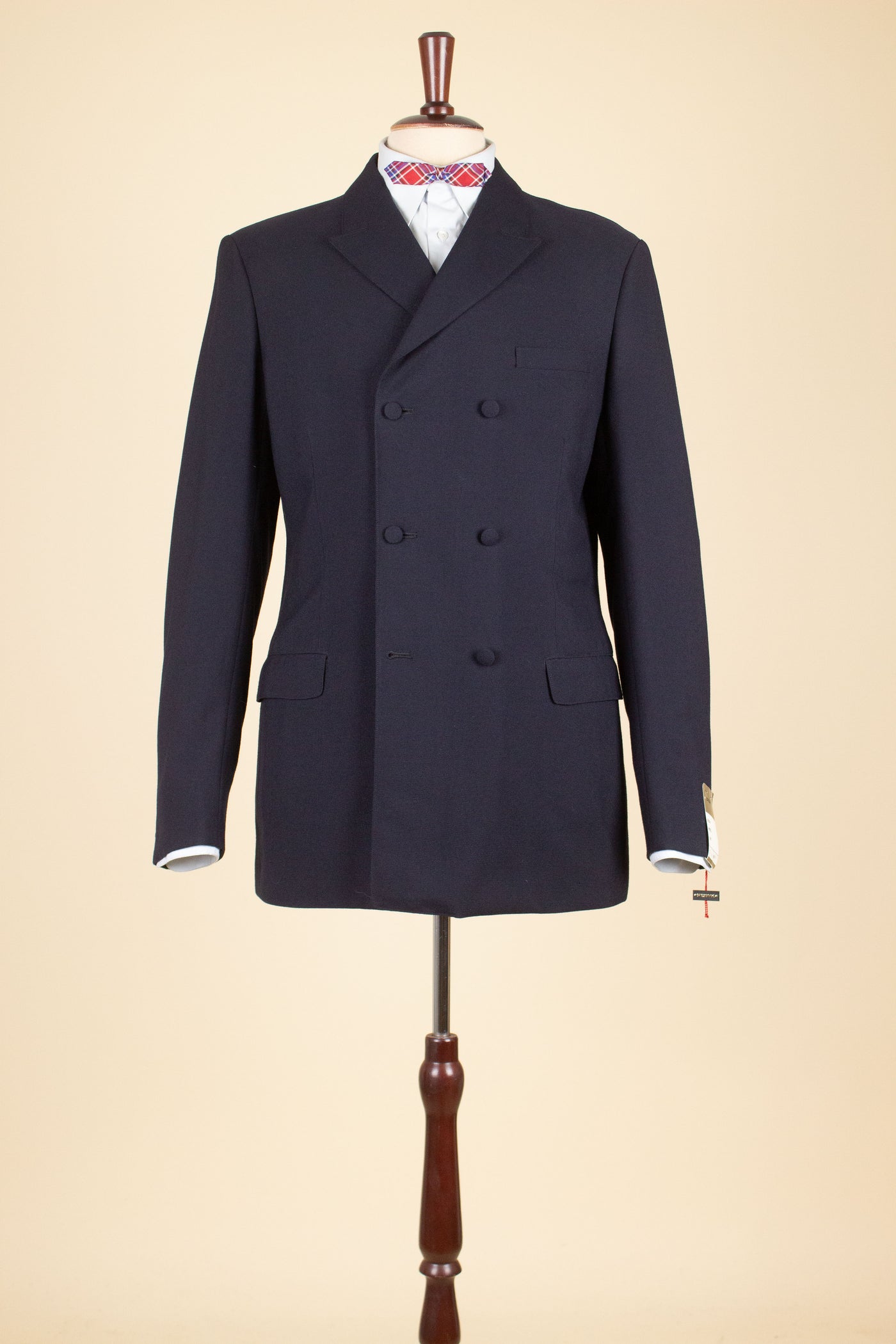 SWEDISH 1960S DARK BLUE DEADSTOCK DOUBLE BREASTED SUIT BY FUNK. SIZE CA EU 48