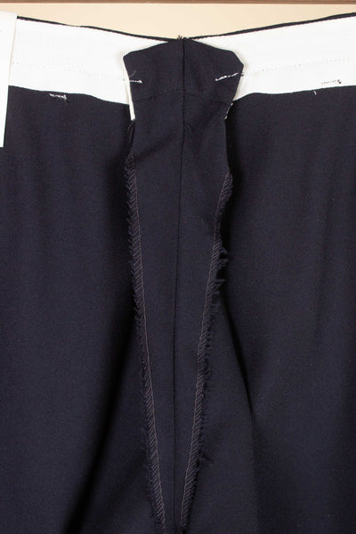 SWEDISH 1960S DARK BLUE DEADSTOCK DOUBLE BREASTED SUIT BY FUNK. SIZE CA EU 48