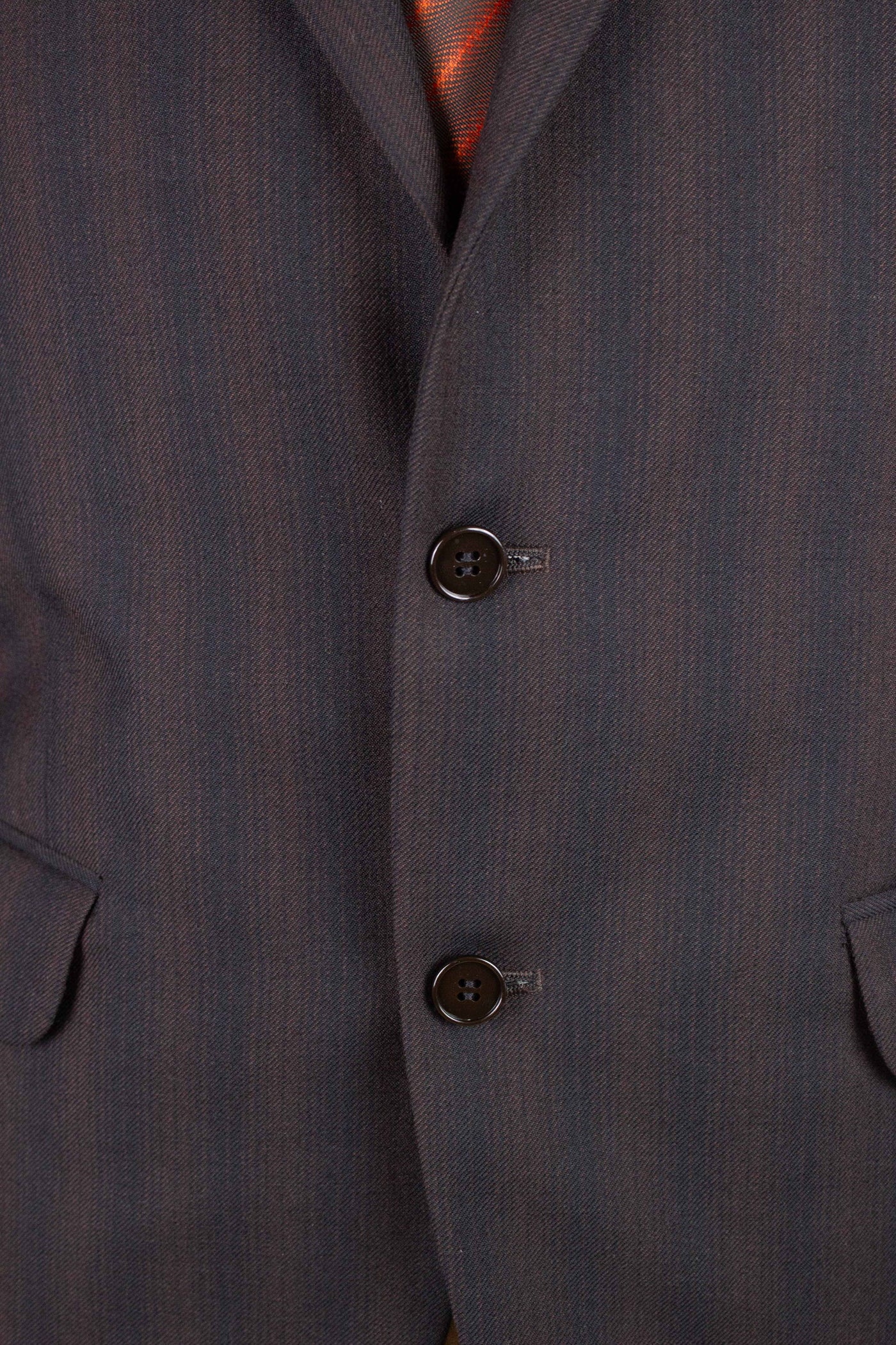 SWEDISH 1950S TWO PIECE BROWN SINGLE BREASTED SUIT BY HOLLYWOOD. SIZE CA EU 48
