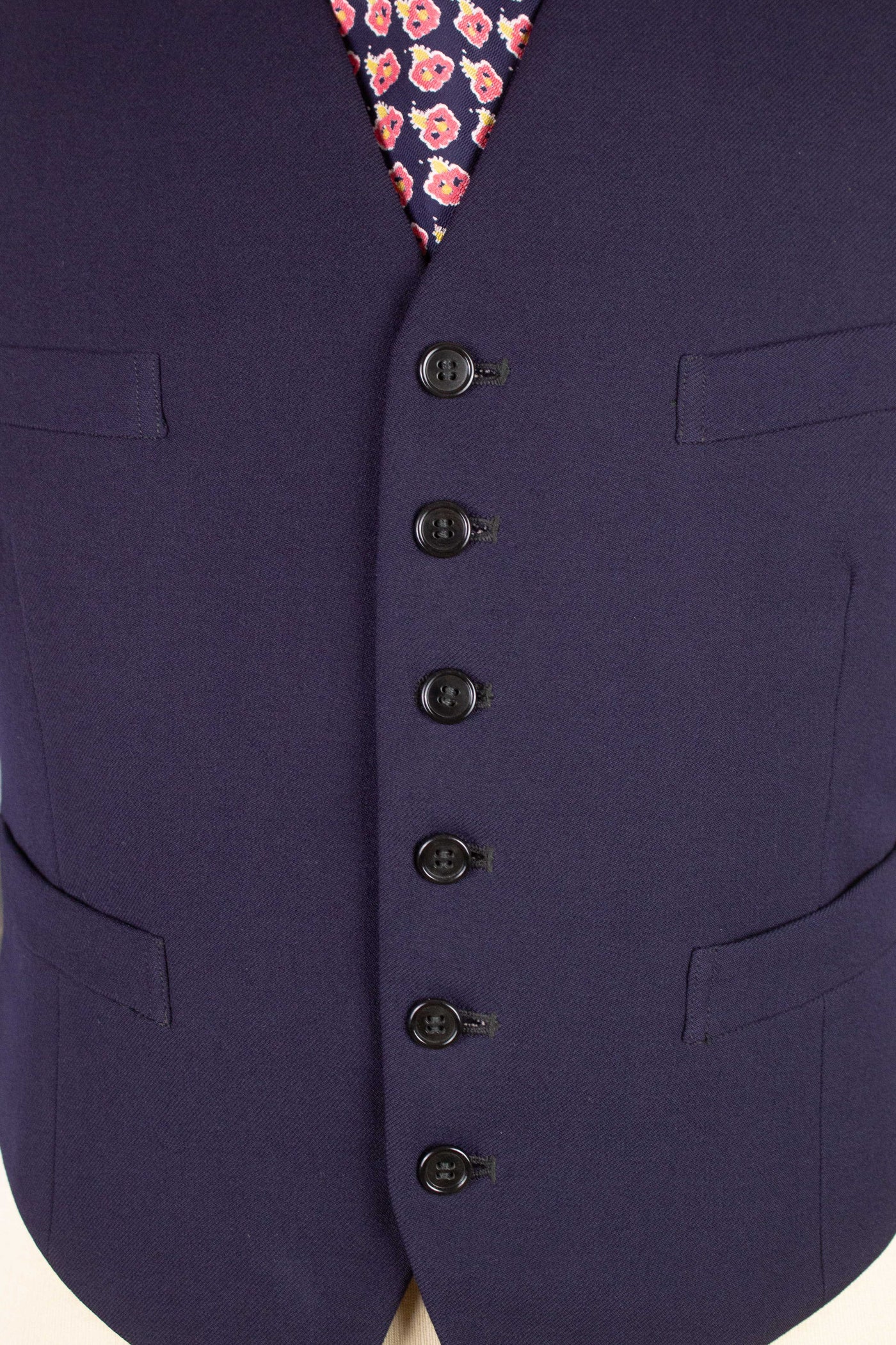 SWEDISH 1940S DARK BLUE DOUBLE BREASTED THREE PIECE SUIT BY VIKING. SIZE CA EU 50