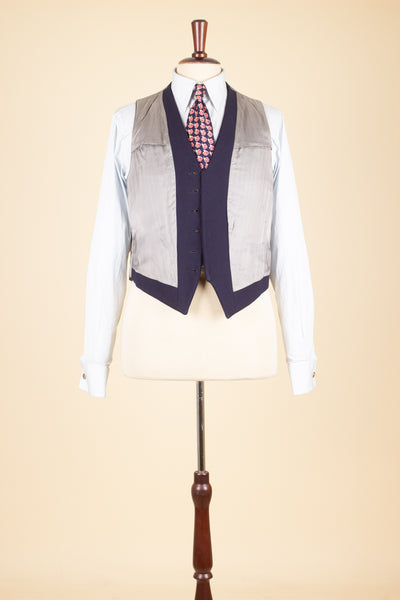 SWEDISH 1940S DARK BLUE DOUBLE BREASTED THREE PIECE SUIT BY VIKING. SIZE CA EU 50