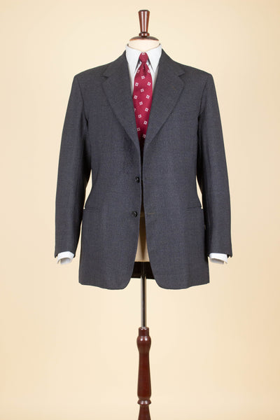 BRITISH 1961 DARK GREY TWO PIECE SINGLE BREASTED SUIT BY ANDERSON & SHEPPARD. SIZE CA EU 48