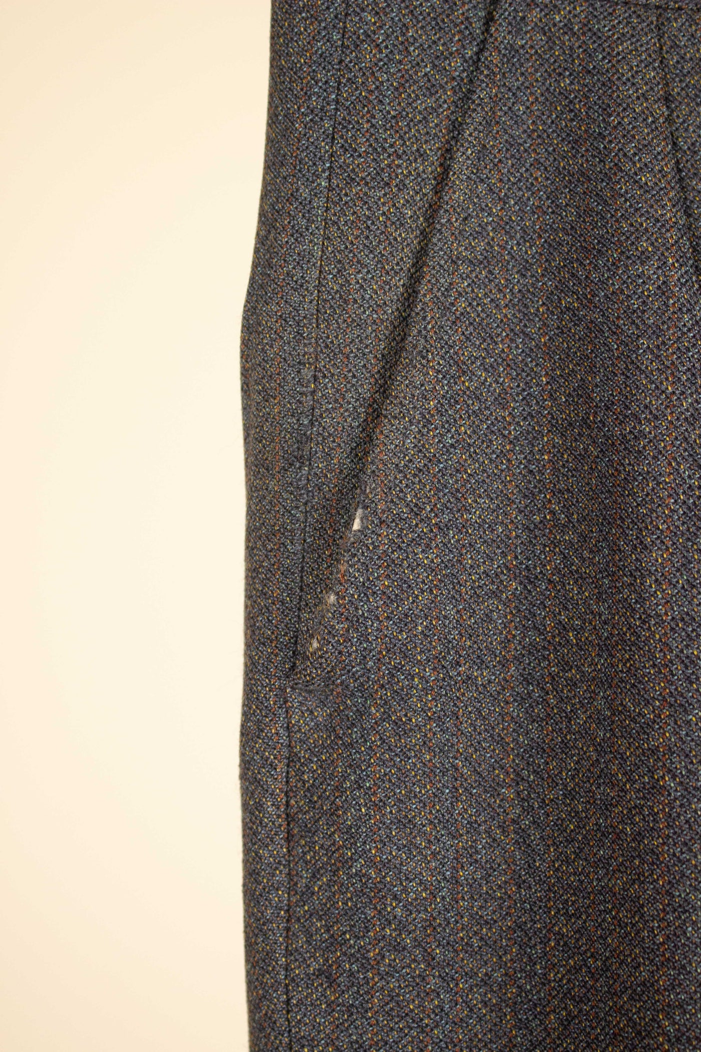 SWEDISH 1960 BESPOKE GREY TWO PIECE SUIT BY PAUL U BERGSTRÖM. SIZE CA EU 46